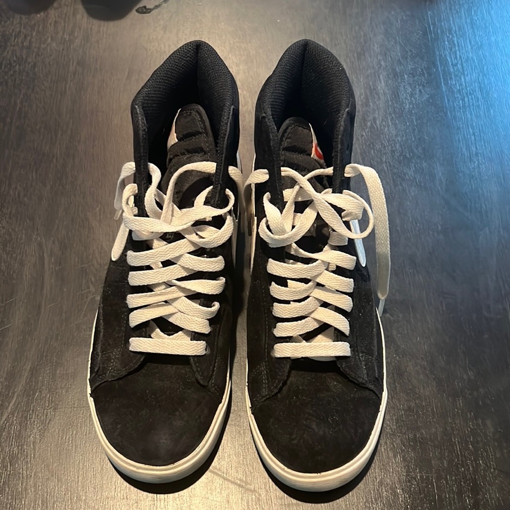 Nike blazer